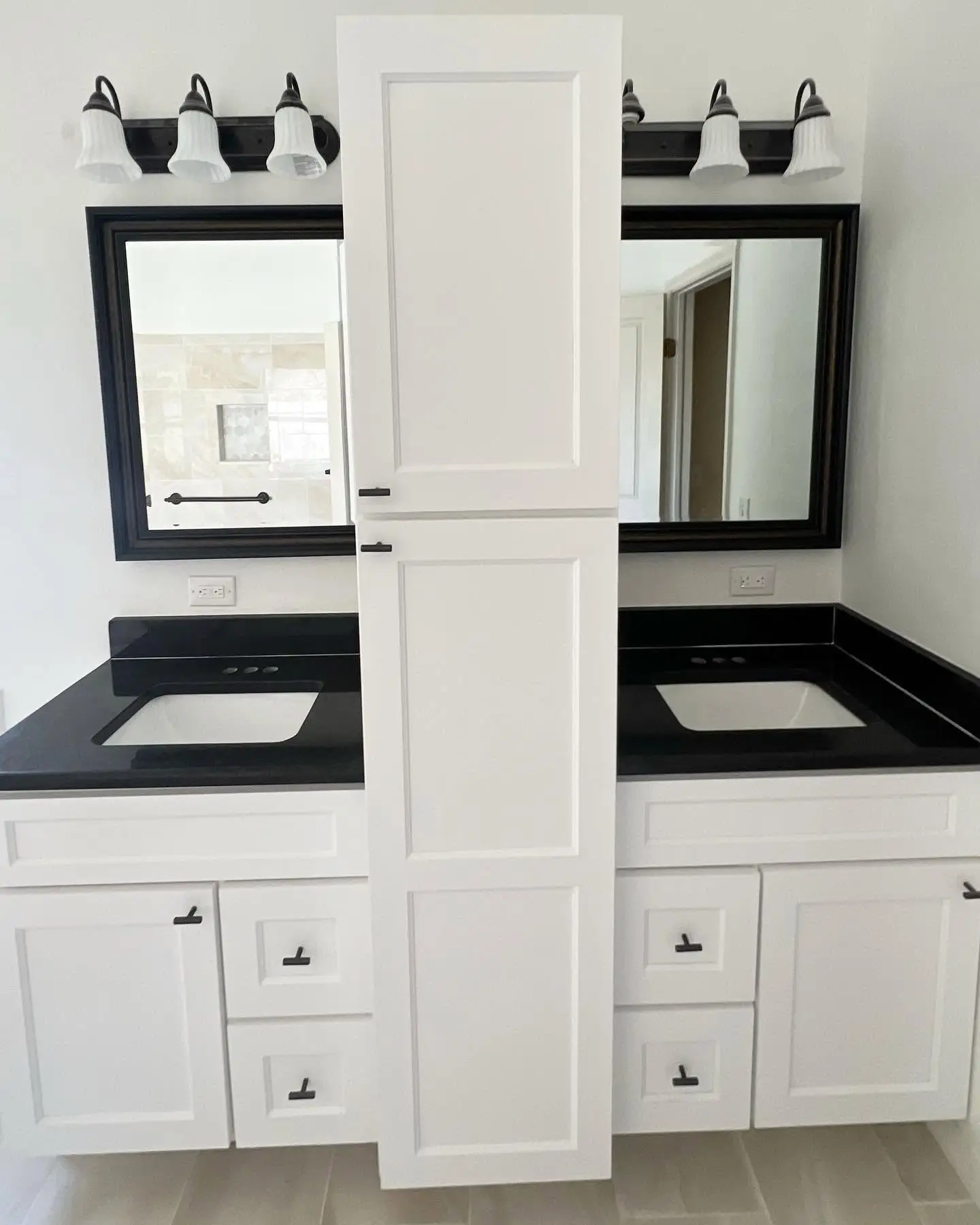 Double Bathroom Vanity project completed by Venet LLC in Tampa Bay, Florida
